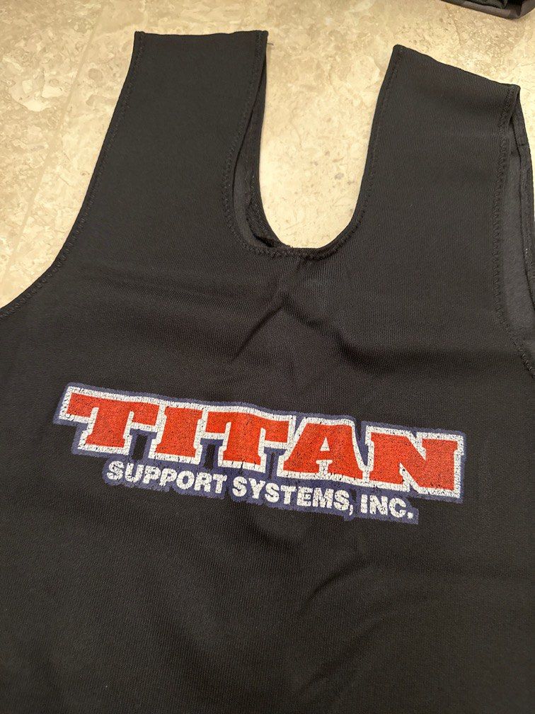 TITAN TITAN タイタン トライアンフ シングレット Sサイズ 一回のみ