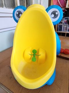 Toddler Boys Pee Training Frog Design