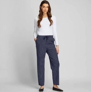 UNIQLO cotton relaxed pants
