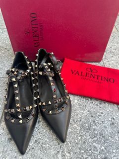 Valentino Rockstud Gladiator Sandals Size 35