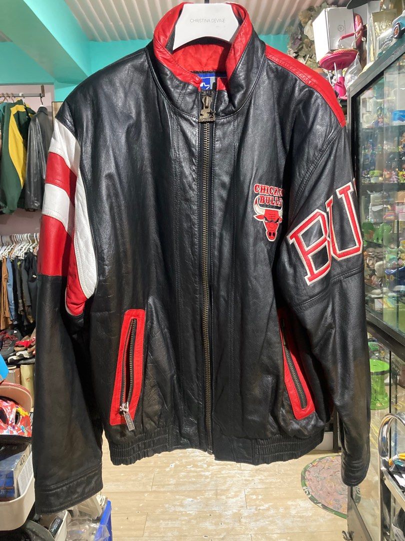 Vintage bulls jacket hotsell