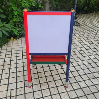 （分類：）位於 。 由 rogerpilard 提交（商品編號 1302142427，圖片 1）。簡介： 。