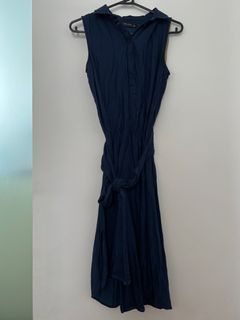 (Category: ) located in . Submitted by shu.wardrobe (Listing ID 1302050995, Image 1). Description: .