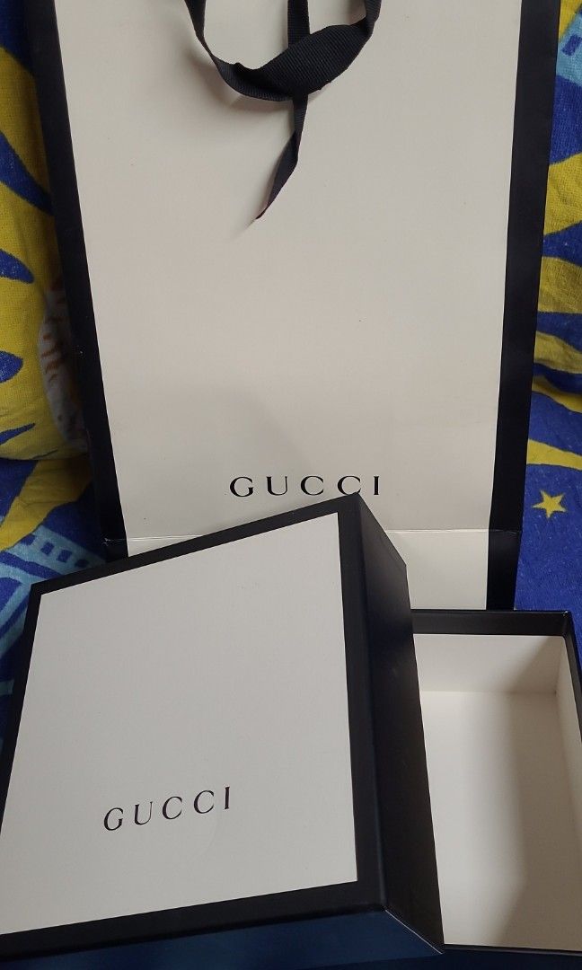 Bagsak presyo Sale 100 Authentic Black White GUCCI Box and Paper Bag fr.dutyfree aus.fixed price