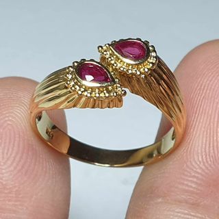 18k Japan Gold Ruby Bypass Ring
