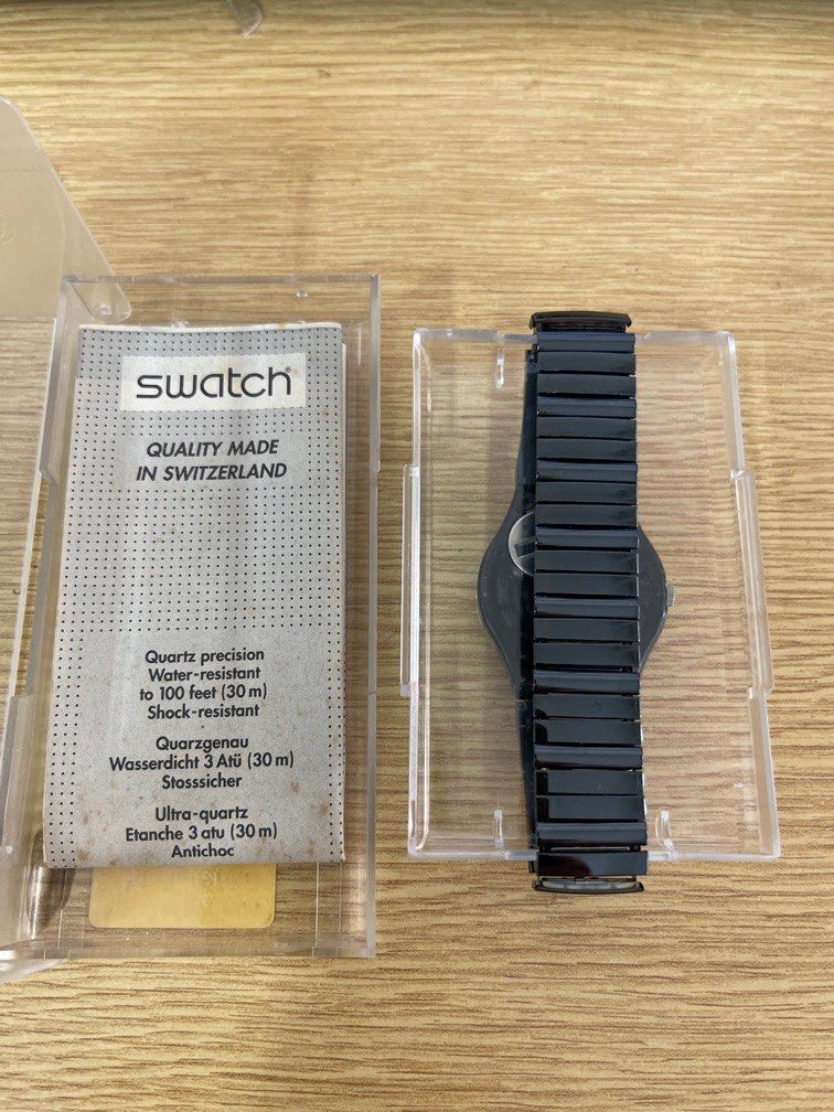 1998 Full Black Elegant Swiss Made Swatch Watch for Men and Women 34mm 90s Rare