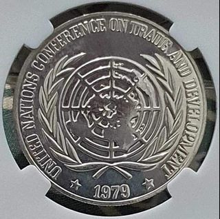 2 pieces Silver coin 25piso