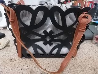 （分類：）位於 。 由 minglossd2 提交（商品編號 1302325756，圖片 1）。簡介： 。