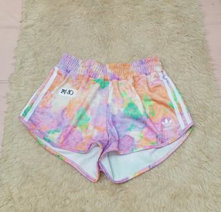 (Category: ) located in . Submitted by sofiakybc (Listing ID 1302323955, Image 1). Description: .