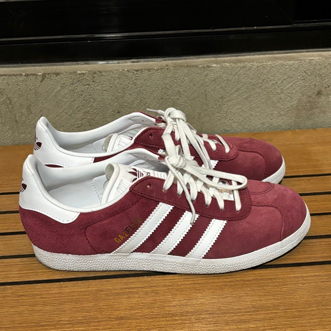 Adidas Gazelle Collegiate Burgundy Cloud White Gold Metallic US 6w Women s Fashion Footwear Sneakers on Carousell
