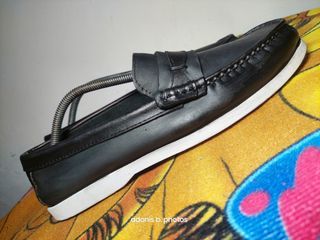 AMERICAN EAGLE LOAFERS SIZE 10 MEN.