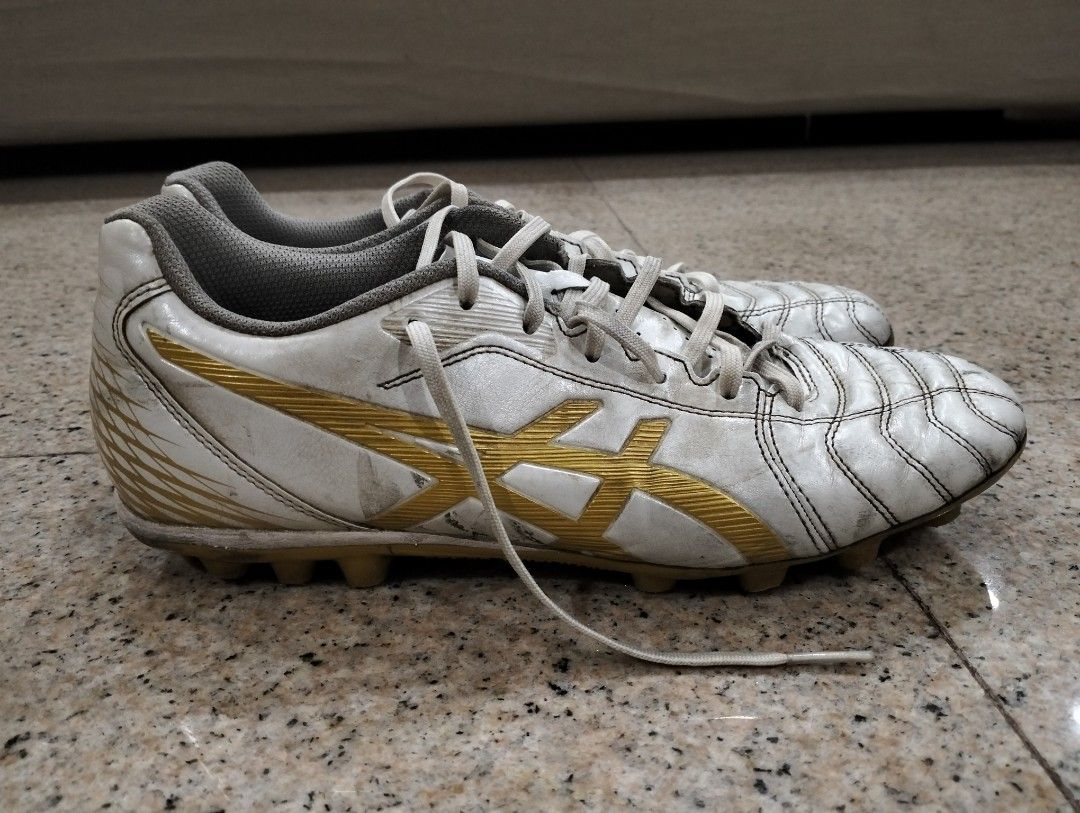 Asics Men s DS Light Club AG Football Cleats Boots Luxury Sneakers Footwear on Carousell