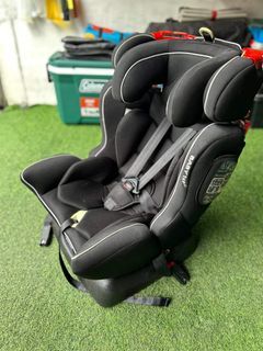 Baby 1st Car seat with free under matting