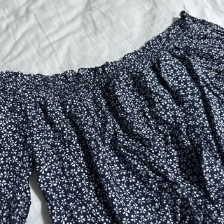 (Category: ) located in . Submitted by shopwithloveee13 (Listing ID 1302301148, Image 1). Description: .
