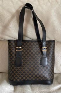 （分類：）位於 。 由 iameow 提交（商品編號 1302245971，圖片 1）。簡介： 。