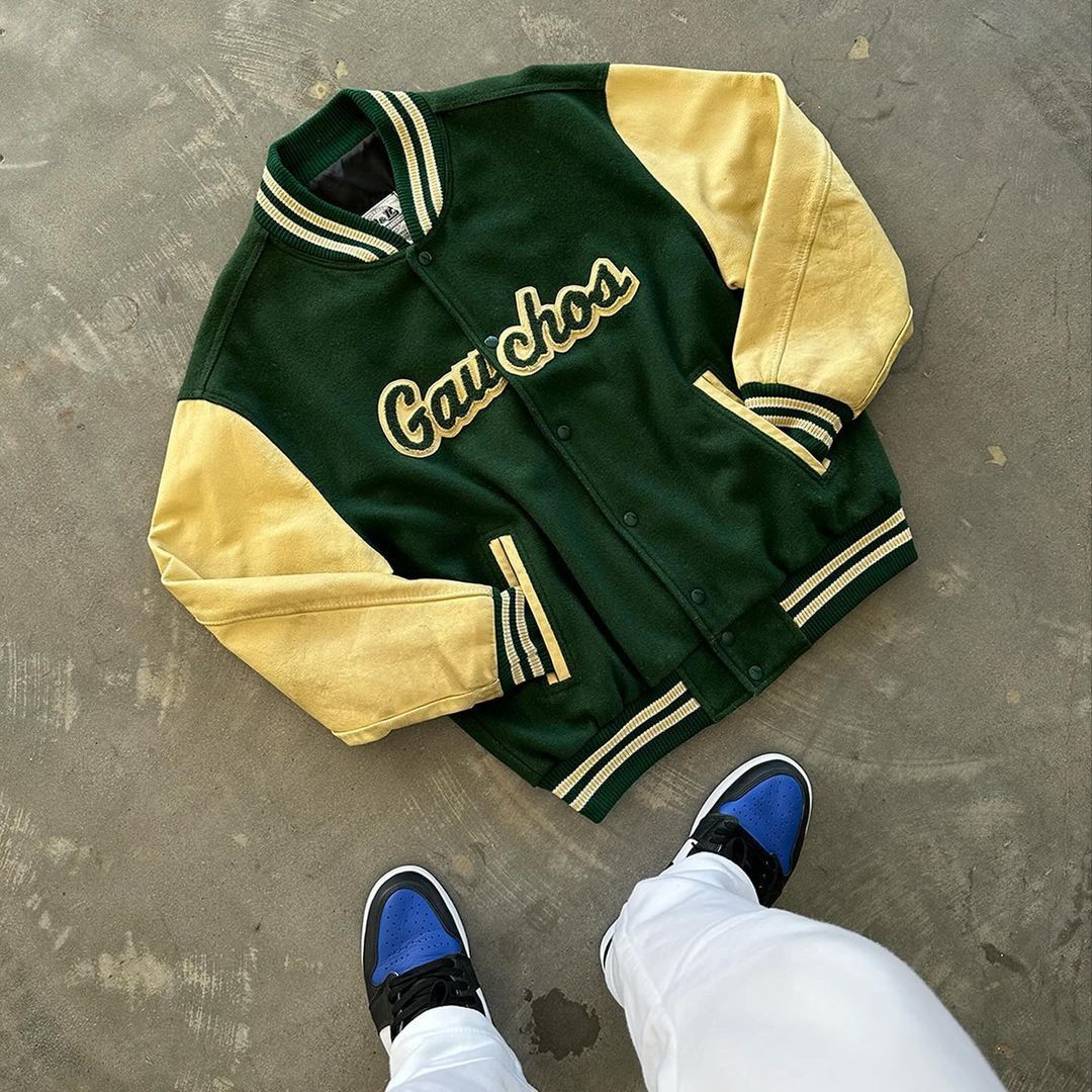 C&L Deep Green Varsity Jacket (Category: Coats, Jackets and Outerwear) located in Makati City. Submitted by coldbrewpapi (Listing ID 1302229452, Image 3). Description: 4000 XL 28L x 24W.