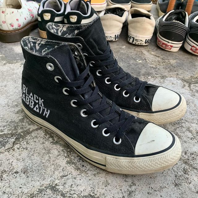 Converse jack purcell black sabbath store