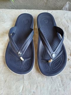 Crocs slippers size M10-W12