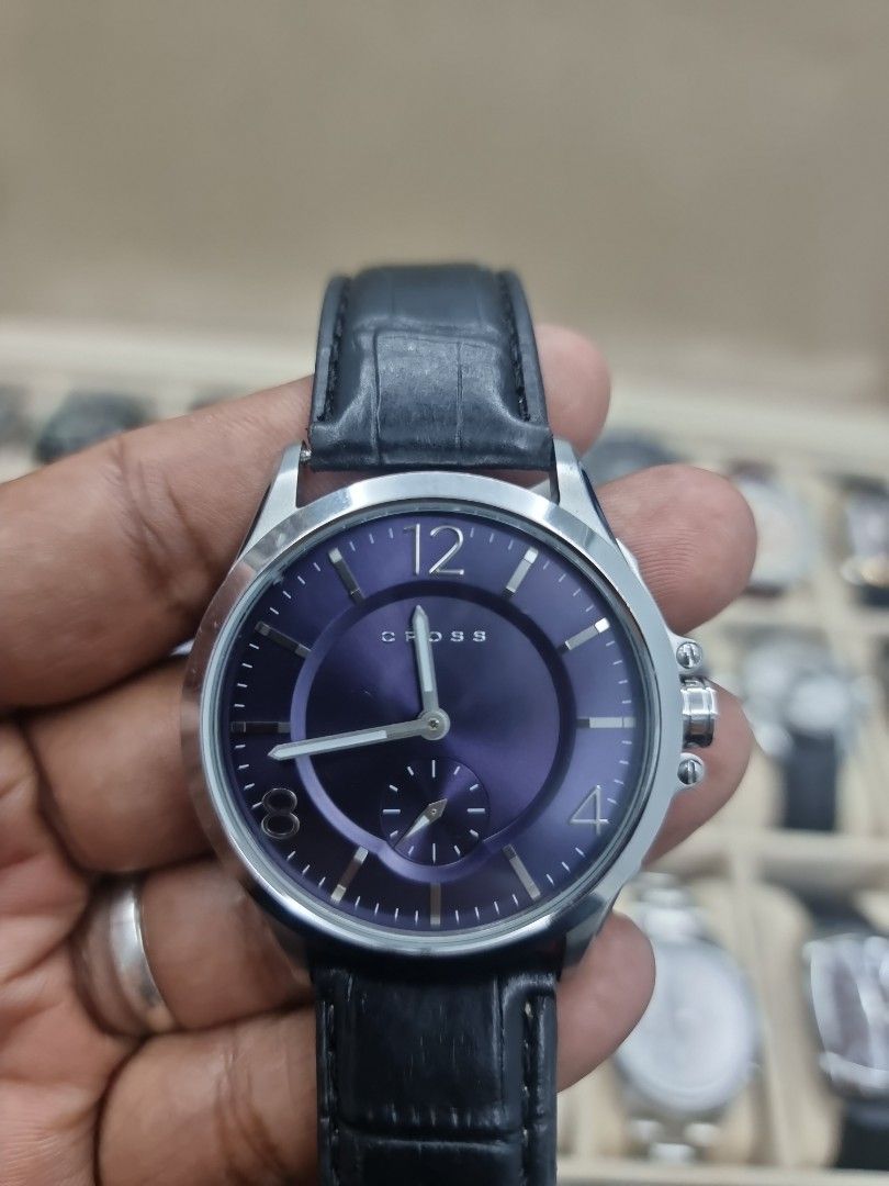 Cross sub second (Category: Watches) located in Jeli. Submitted by abe_mung (Listing ID 1302364331, Image 1). Description: kondisi jam seperti baru.. tali jam baru...bukan tali asal running ok.