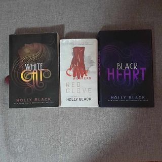 Curse Workers Trilogy by Holly Black (White Cat, Red Glove, Black Heart