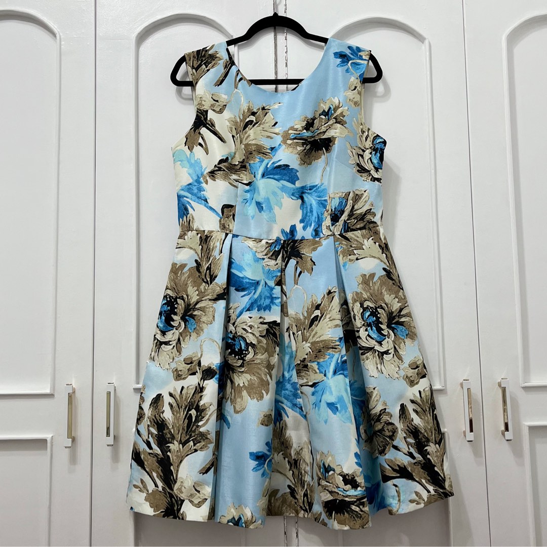 Danny Nicole Mini dress Women s Fashion Dresses Sets Dresses on Carousell