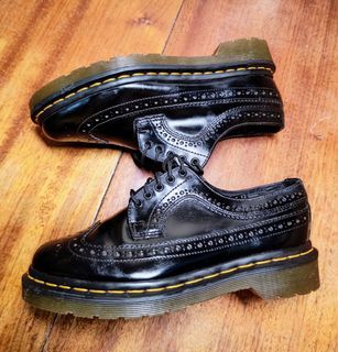 Dr. Martens 3989 Smooth Leather Brogue Unisex  Genuine Leather Shoes size 37