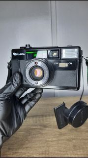 Fujica Auto 7 QD Point and shoot Film Camera (Almost Mint)