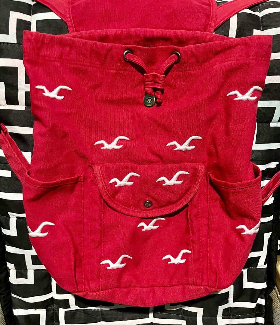 Hollister Back pack (Category: Backpacks) located in Makati City. Submitted by decluttering143 (Listing ID 1302336522, Image 1). Description: Red With 3 outside pockets.