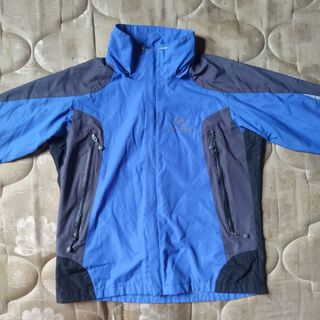 (Kategori: ) berada di . Dikirim oleh fadni._ (ID iklan 1302370868, Gambar 1). Deskripsi: .