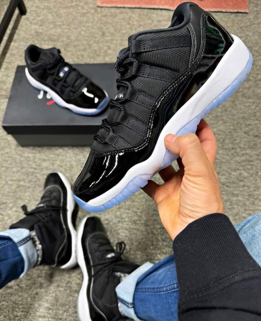 Jordan 11 low space jam release date shop