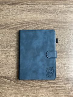 Kindle Paperwhite 5 / 11th Gen Case Dark Blue