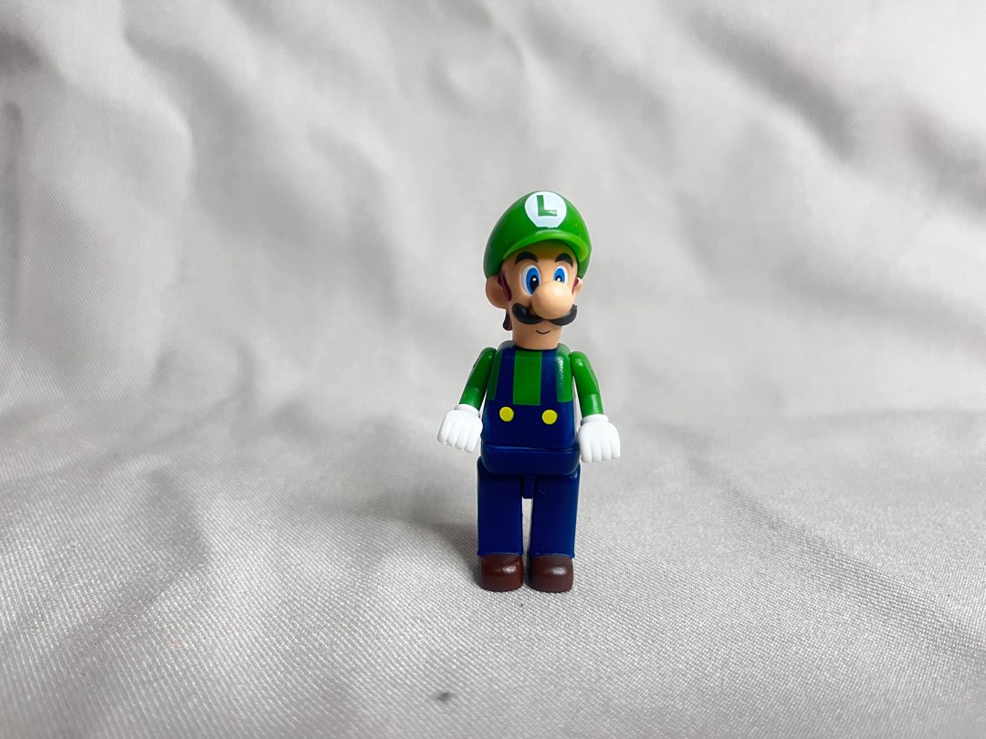 Luigi abraded knex