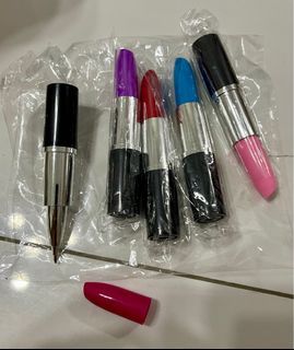 Lipstick pen blue ink