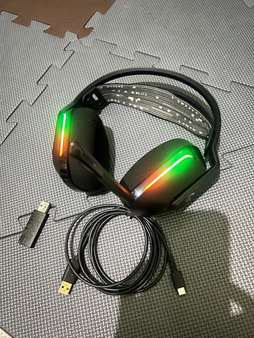 logitech G733 with mic negotiable (Category: Headphones & Headsets) located in Manila. Submitted by the.alley (Listing ID 1302379254, Image 1). Description: 📌 Inclusion: mic dongle Wired cable .