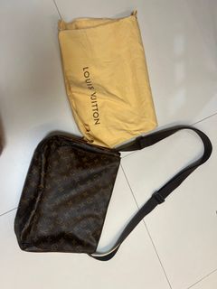 （分類：）位於 。 由 tchui1 提交（商品編號 1302330335，圖片 1）。簡介： 。