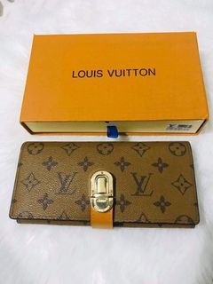 LV wallet with Box