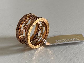 MICHAEL KORS MK CRYSTAL EMBELLISHED MONOGRAM ROSE GOLD-TONE BARREL RING $115 SALE