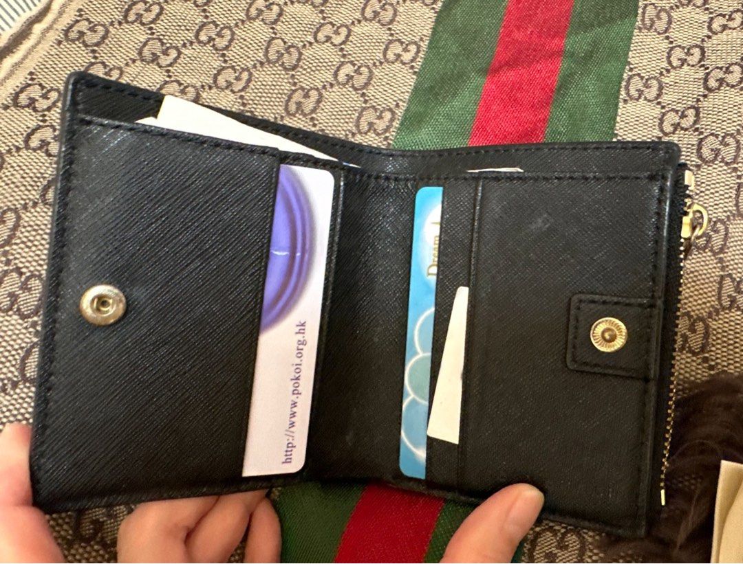 Michael kors wallet hk hotsell