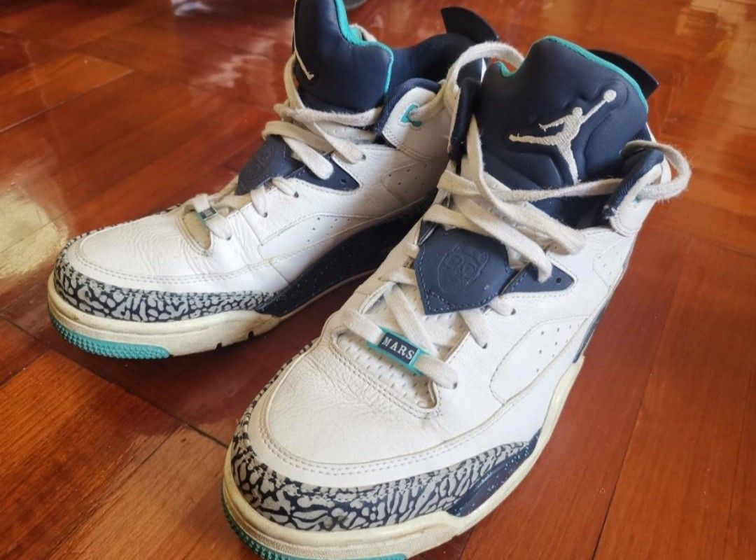 Nike air jordan son of mars hot sale