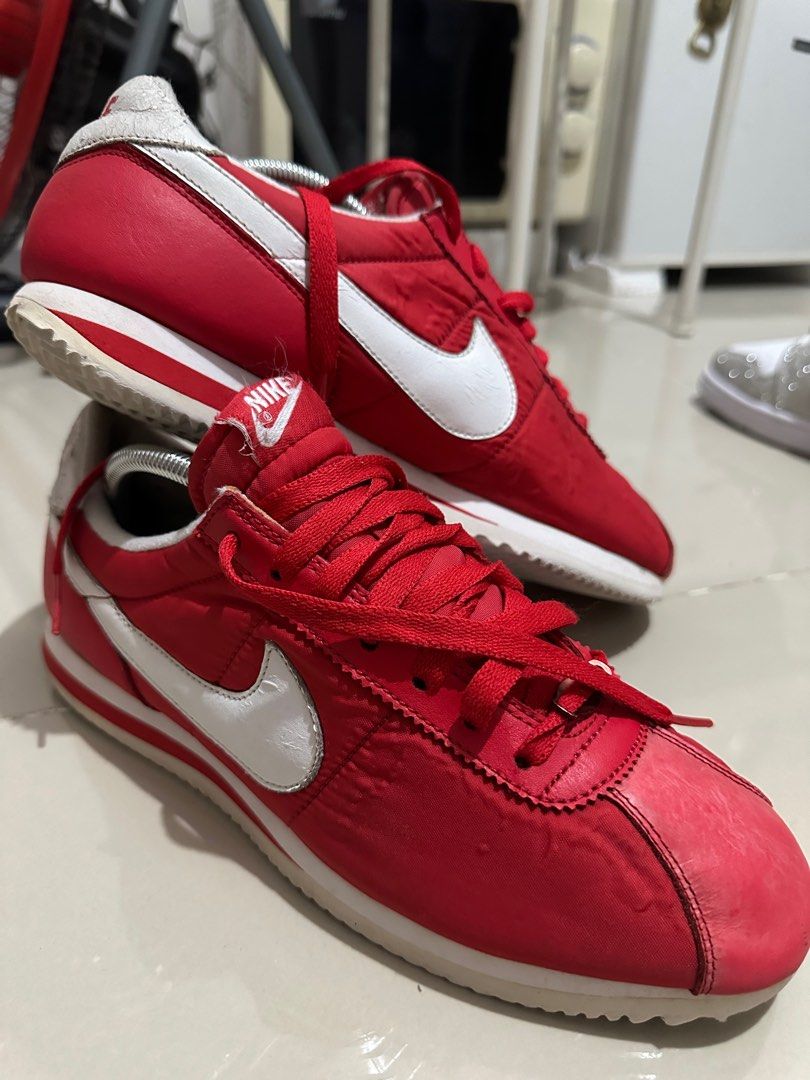 Nike cortez merah on sale