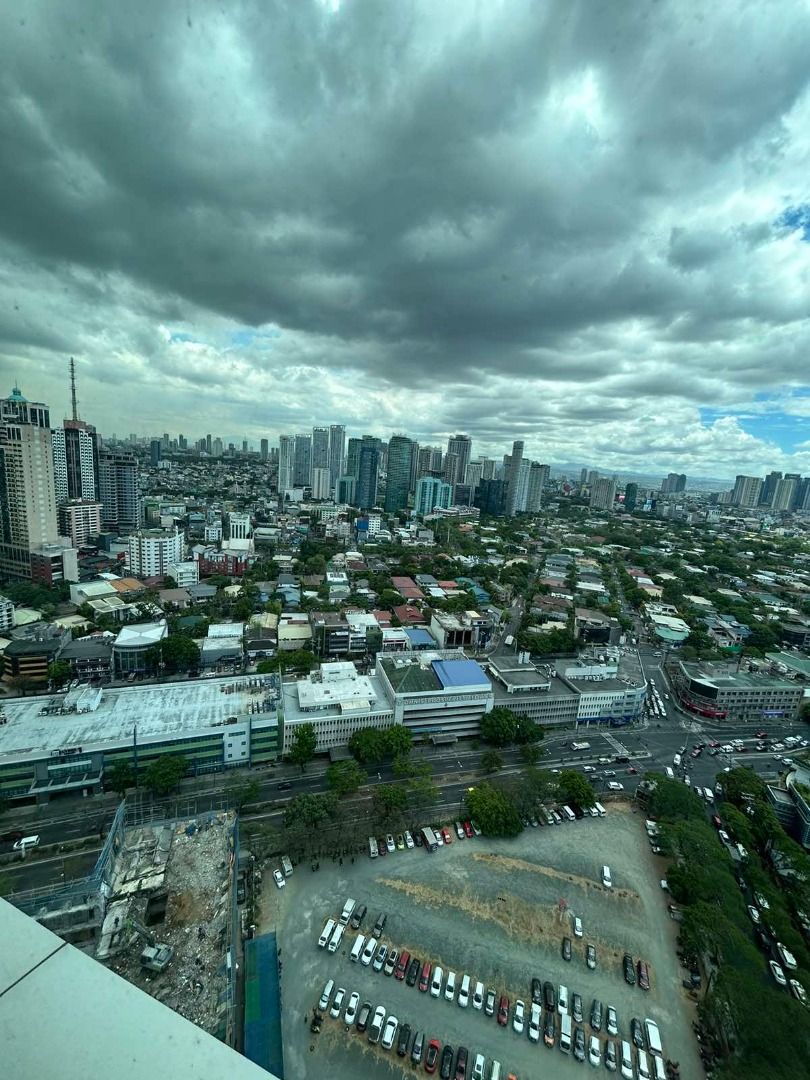 ONE ROXAS TRIANGLE ORT three bedroom 3BR for lease bel air, Property ...