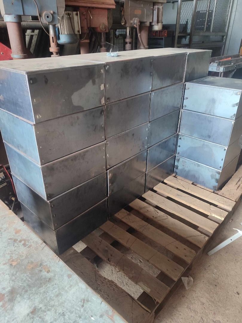 PANEL BOARD POWDER COATED (Category: Construction & Building Materials) located in Bacoor. Submitted by calmtree.64bff5 (Listing ID 1302349217, Image 1). Description: DELIVERY OF THE DAY!!!!!!! Supply and Fabrication of Panel Board made in GI 1.5mm/ Gauge 16 GI Sheet Bare finish complete with cover, bolts, nuts, washers and connectors for Electrical Contractor Client in MANILA CITY. Thank you for entrusting your requirement with our team and hope