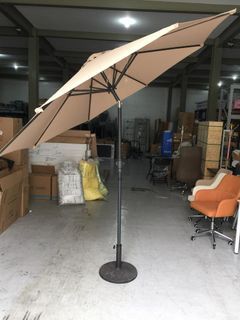 Patio umbrella saperet stand