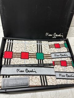Pierre Cardin Towel Set