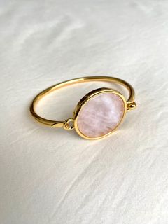 (Category: ) located in . Submitted by chloeneedstosave (Listing ID 1302298338, Image 1). Description: .