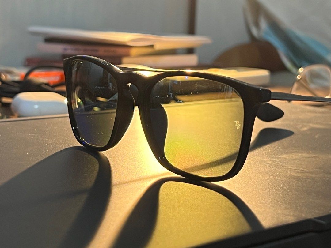 Ray Ban CHRIS Sunglasses Used Men s Fashion Watches Accessories Scarves on Carousell