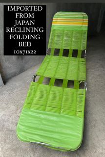 Reclining folding bed
