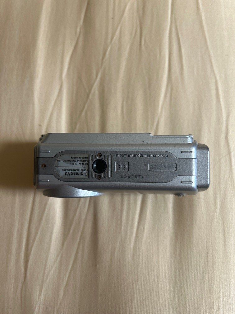 Samsung Digicam (Category: Cameras) located in Binan City. Submitted by vintagebyella (Listing ID 1302229458, Image 3). Description: Fully Functional No issues Second hand Please still manage expectations Very negotiable ! Cosmetics 8/10 Samsung Digimax V3 3.2 Mega Pixels 12 x Zoom Date stamp 1.5” LCD PHOTO, VIDEO AND VOICE RECORDING Uses AA BATTERIES Inclusions: Memory Card 256MB Unit Location: Quezon City or Binan Laguna Delivery: LBC/JNT/Lalam