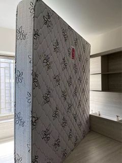 （分類：）位於 。 由 mystuffs66 提交（商品編號 1302346757，圖片 1）。簡介： 。