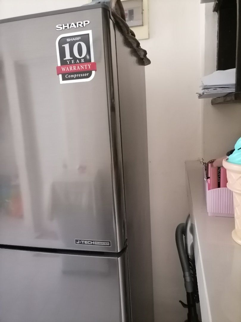 Sharp j-Tech inverter (Category: Refrigerators and Freezers) located in Dasmarinas. Submitted by carrinarad63063 (Listing ID 1302309071, Image 2). Description: Sharp j-Tech inverter no scratch no issue no repair history line new. 10 years warranty sa sharp. Reason - uuwi na po ng province..